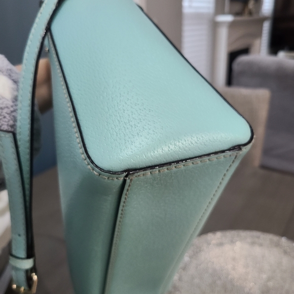 EUC - Kate Spade ♠️ Crossbody Bag w/bag charm - Picture 12 of 16
